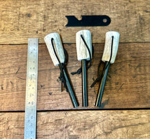 Load image into Gallery viewer, Fire Starter Rod with Deer Antler Handle and Striker