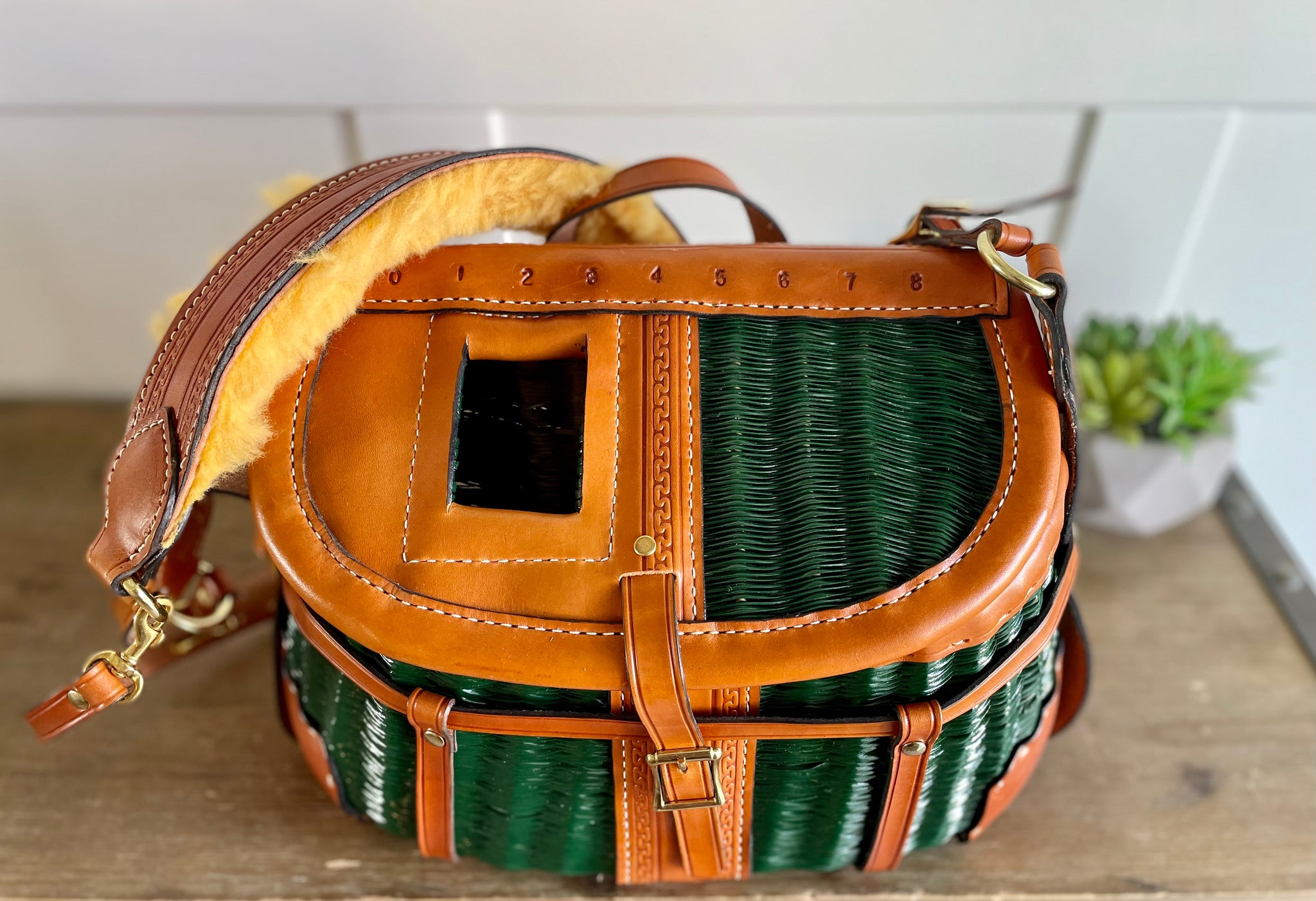 Green Vintage Restored Fishing Creel – Lost River Leather