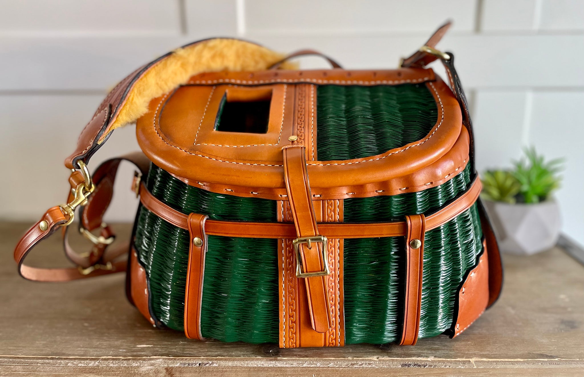 Green Vintage Restored Fishing Creel – Lost River Leather